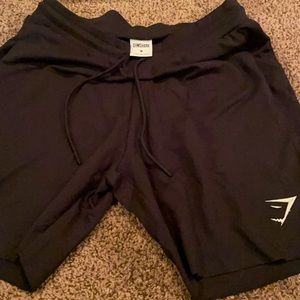 Gymshark black crest shorts medium